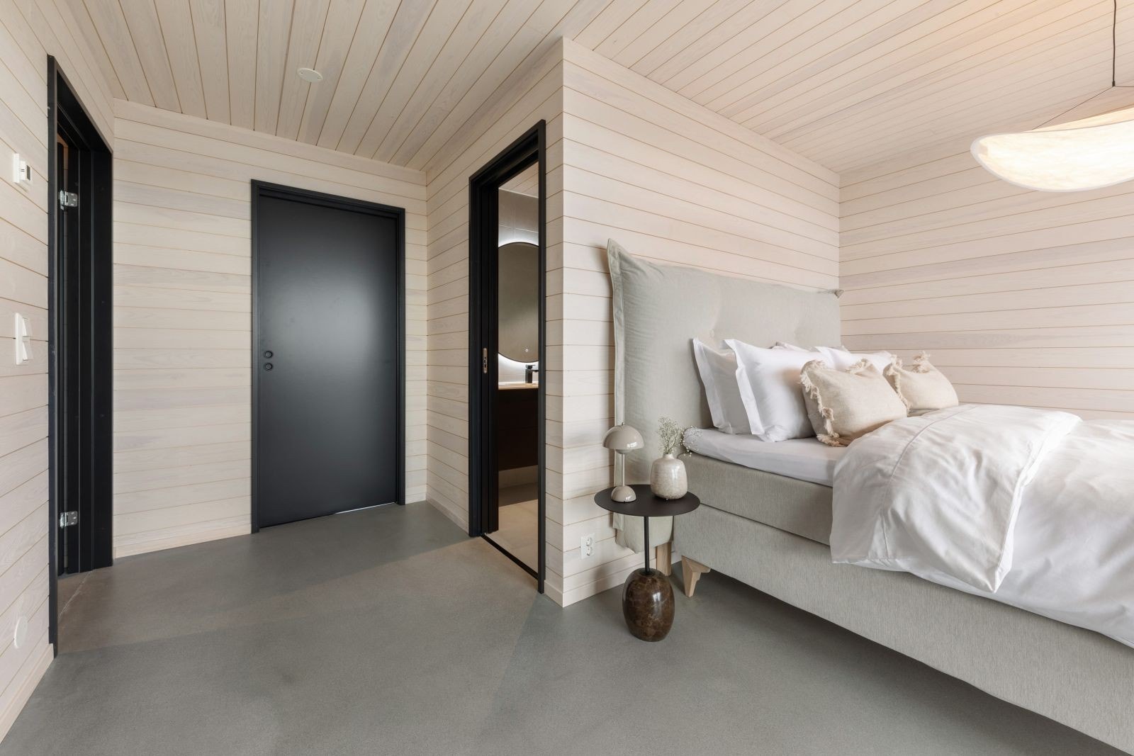 Direkte adkomst til vaskerom og eget bad Galleribilde