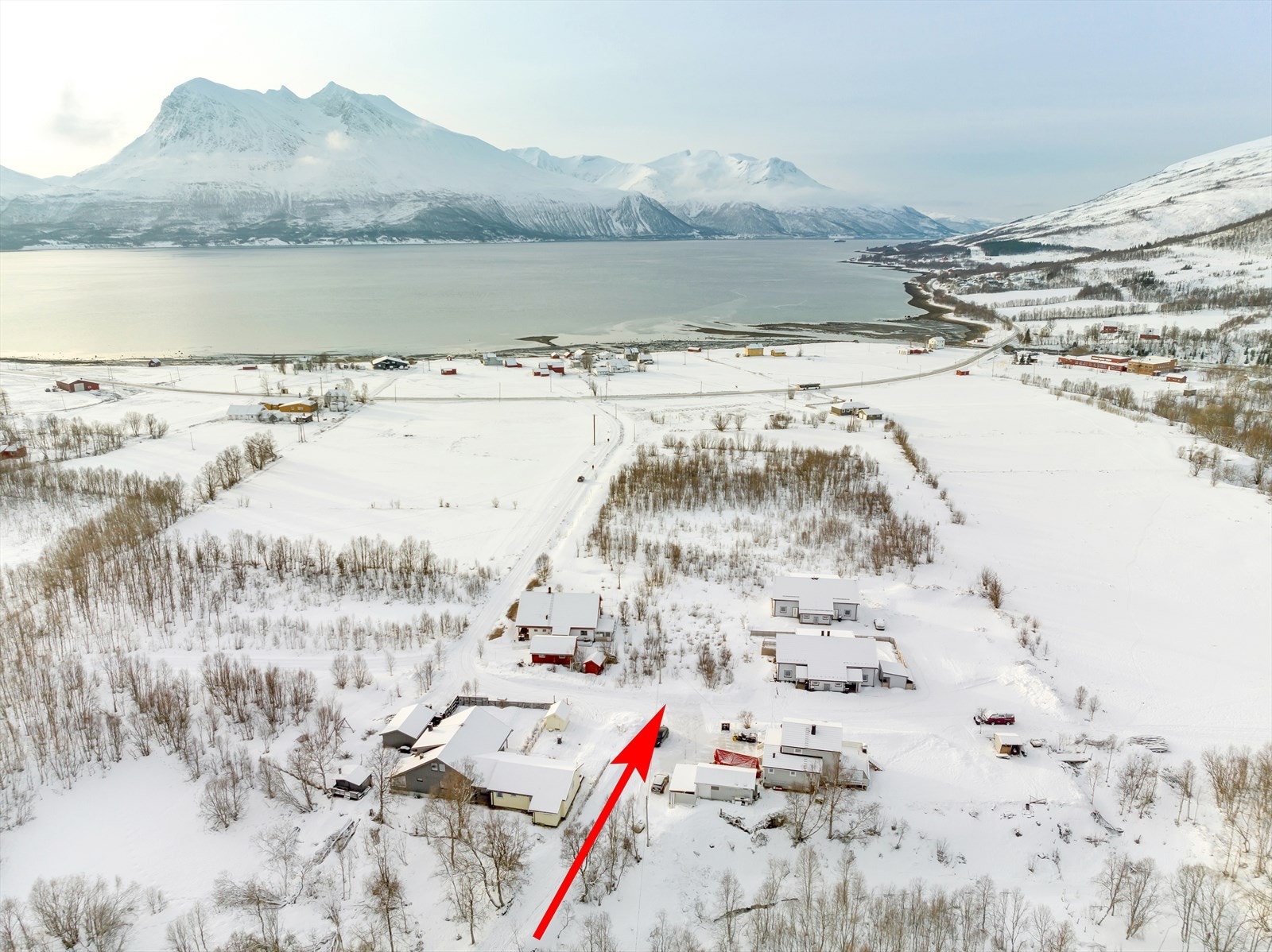 Beliggende i etablert boligfelt Galleribilde