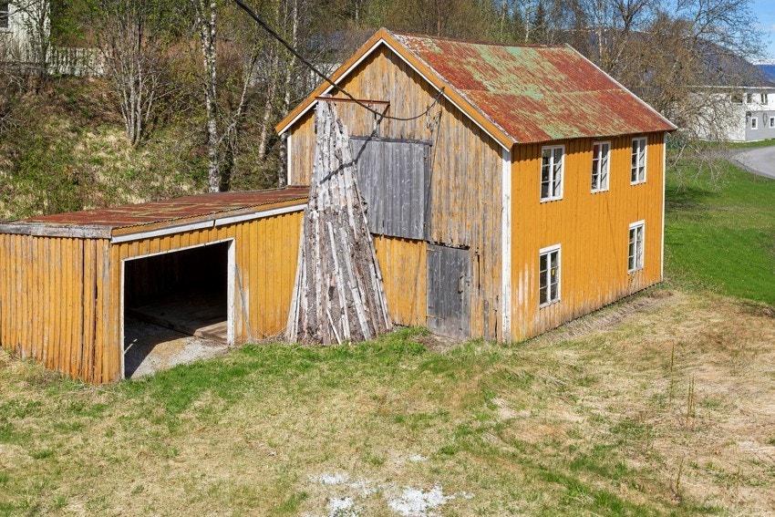 Uthus/verksted Galleribilde