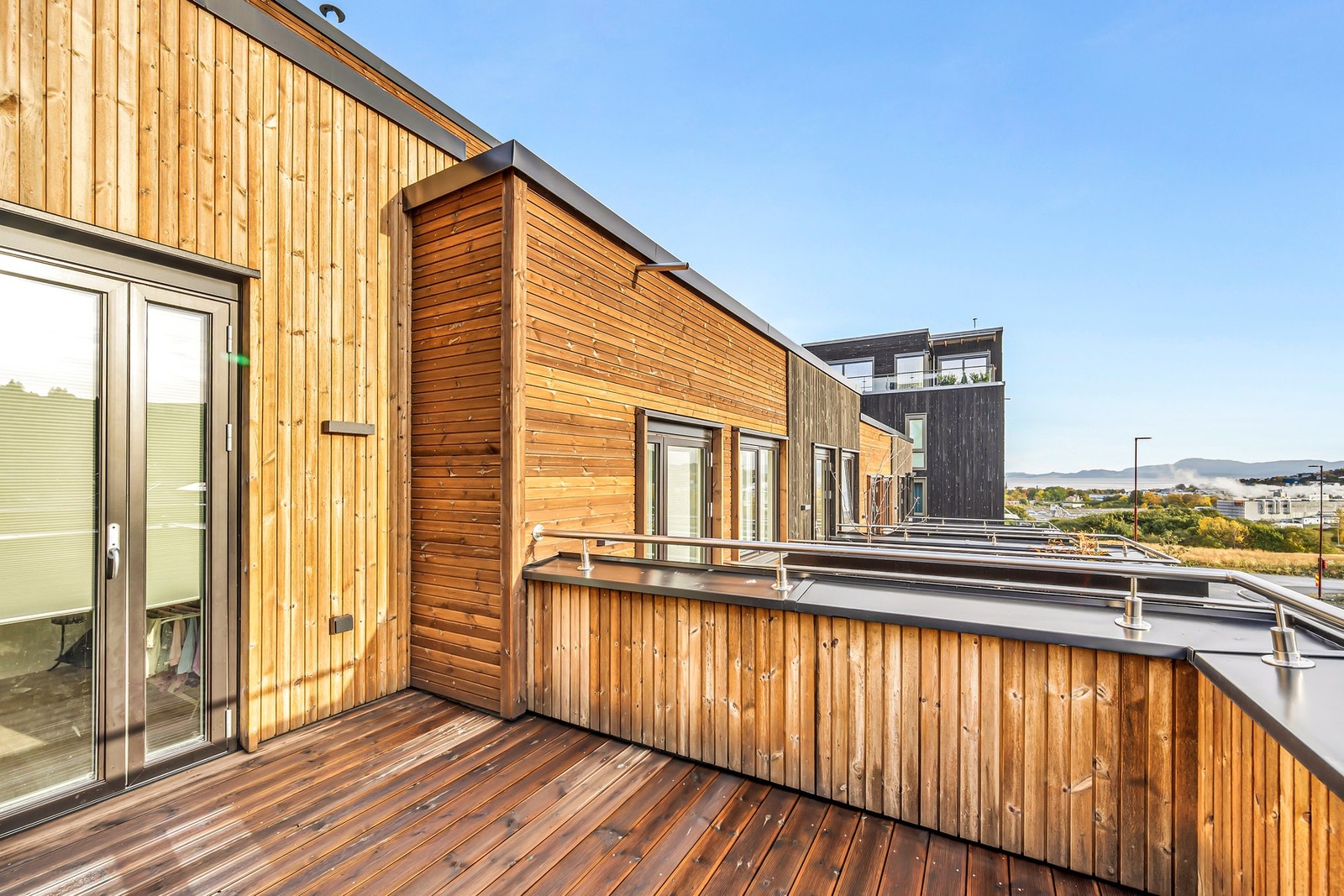 Fra hovedsoverommet har man utgang til takterrassen. Galleribilde