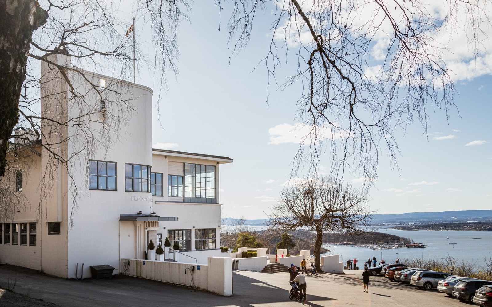 Flotte turstier opp til Ekebergrestauranten! Galleribilde