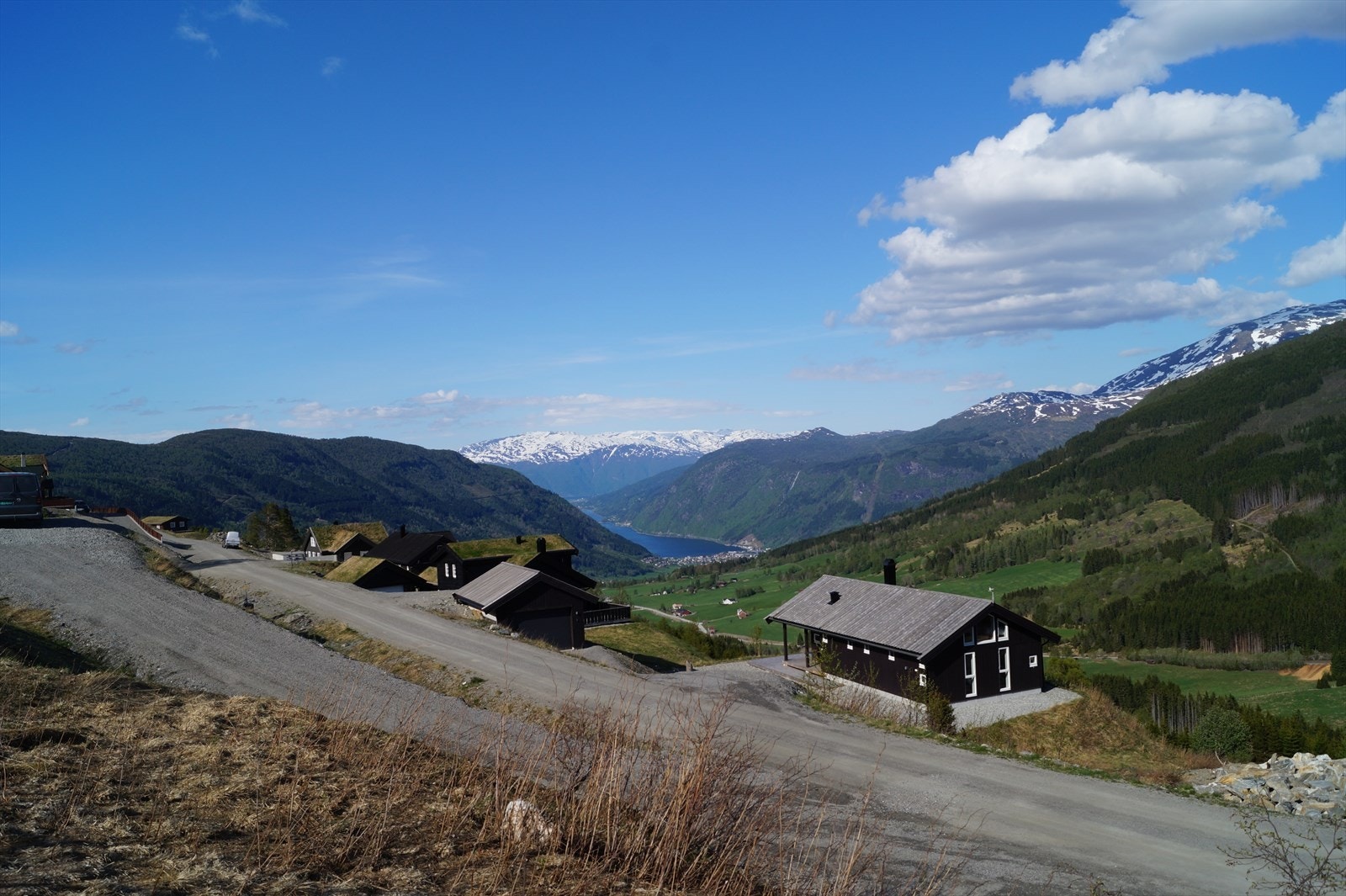 I Vik Fjellandsby er det godt tilrettelagt for at hele familien skal hygge seg og nyte det deilige liv på fjellet. Galleribilde