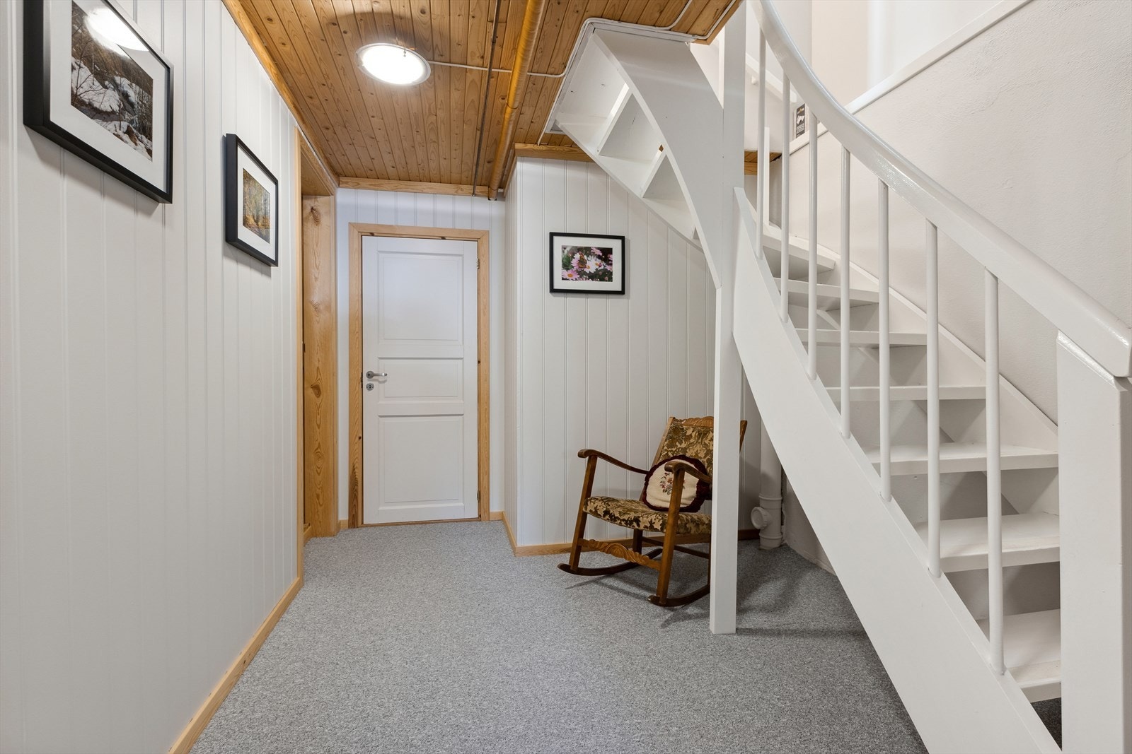 Lys kjeller med god takhøyde. Galleribilde