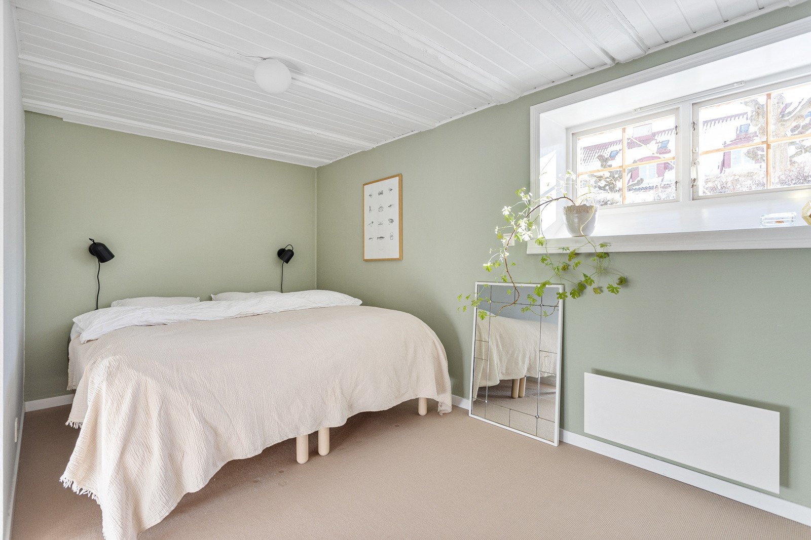 Hovedsoverommet er lyst og av meget god størrelse. Galleribilde