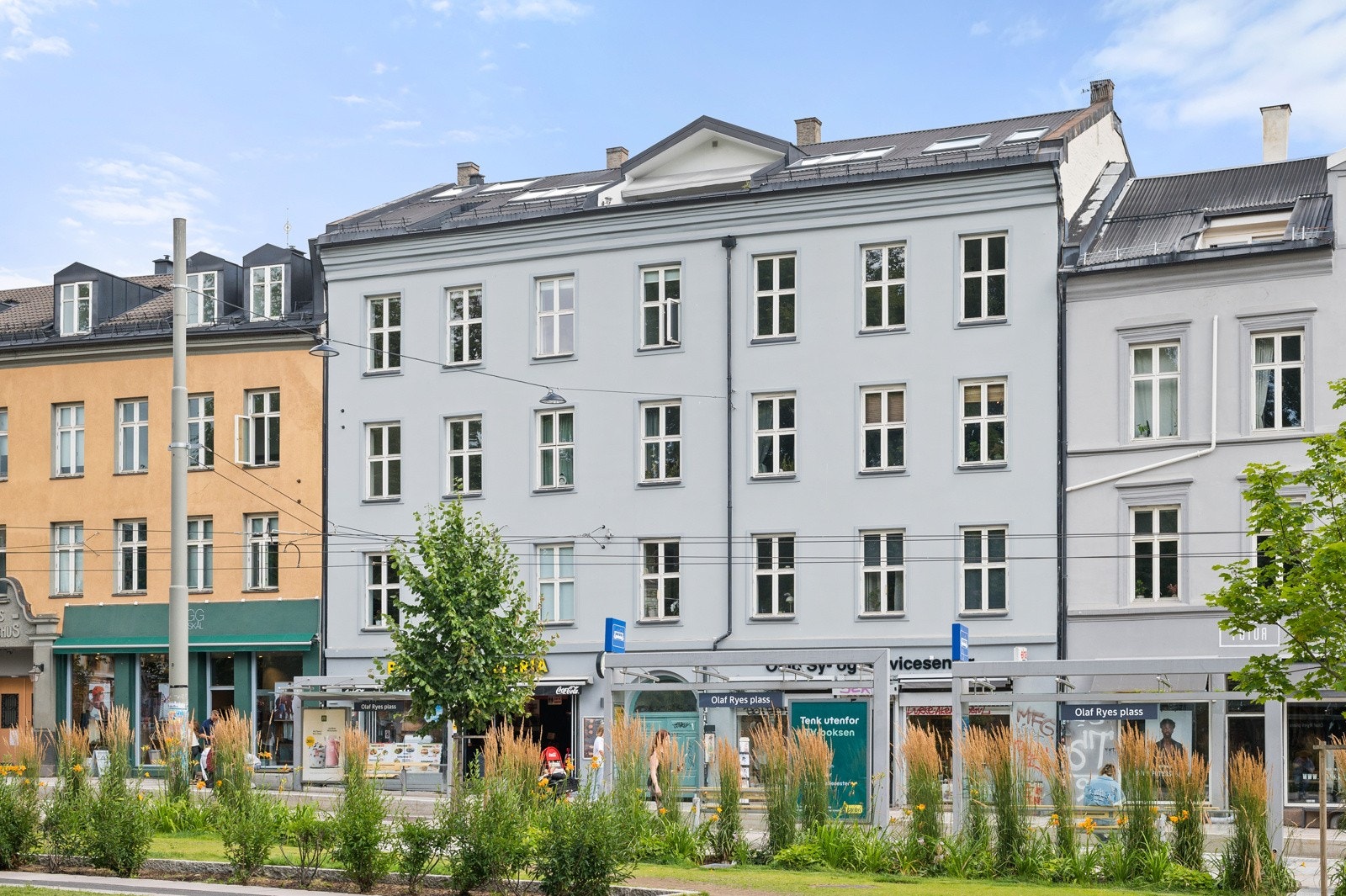 Fasade sett fra Olaf Ryes plass. Galleribilde
