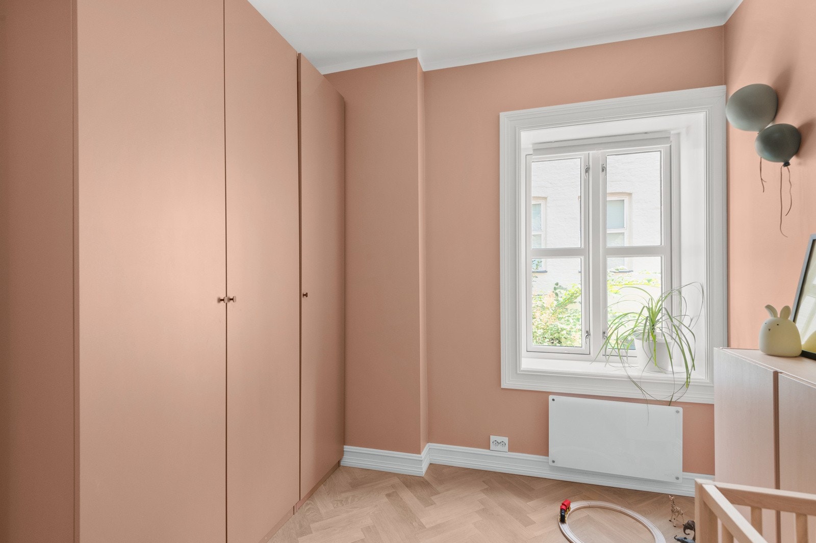 Rommet kan fint benyttes til barnerom, gjesterom eller kontor - alt etter eget ønske. Galleribilde