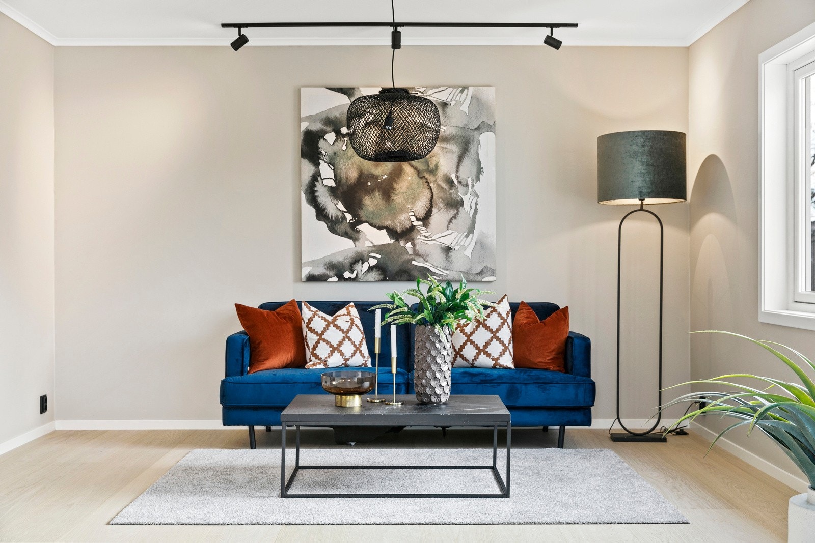 Velkommen til Solveien 12 - 2.etasje! Galleribilde