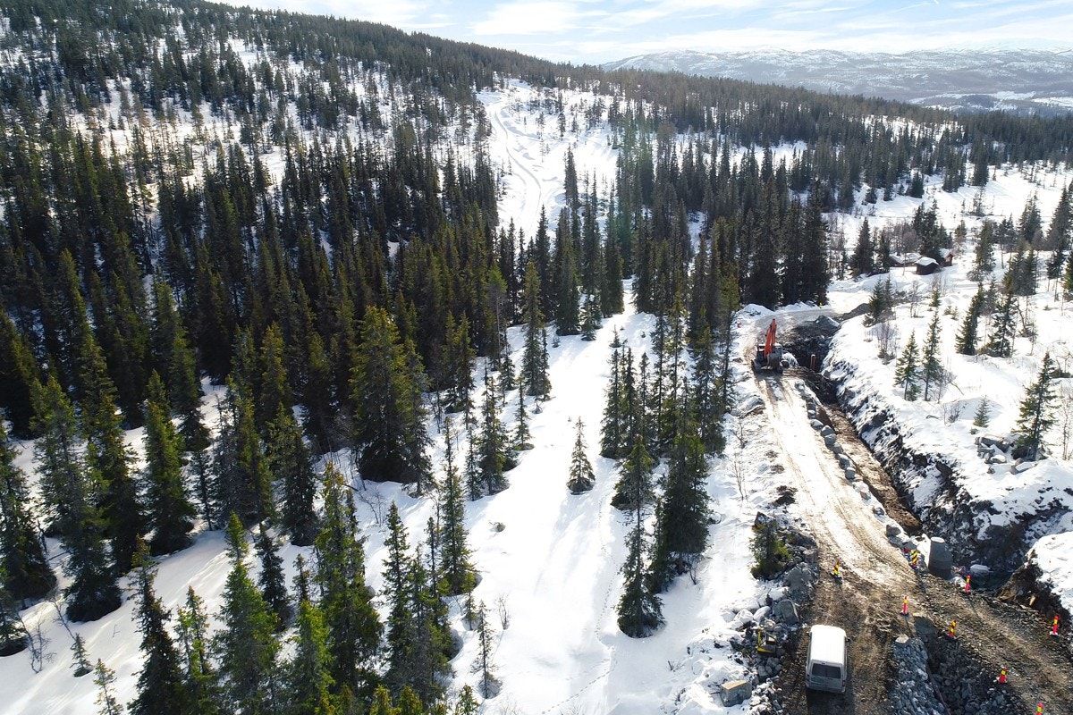Dette er et felt som nå er under utvikling. Hyttefeltet har nylig opparbeidet anlegg for vann og avløp fra Russmarken VA. Galleribilde