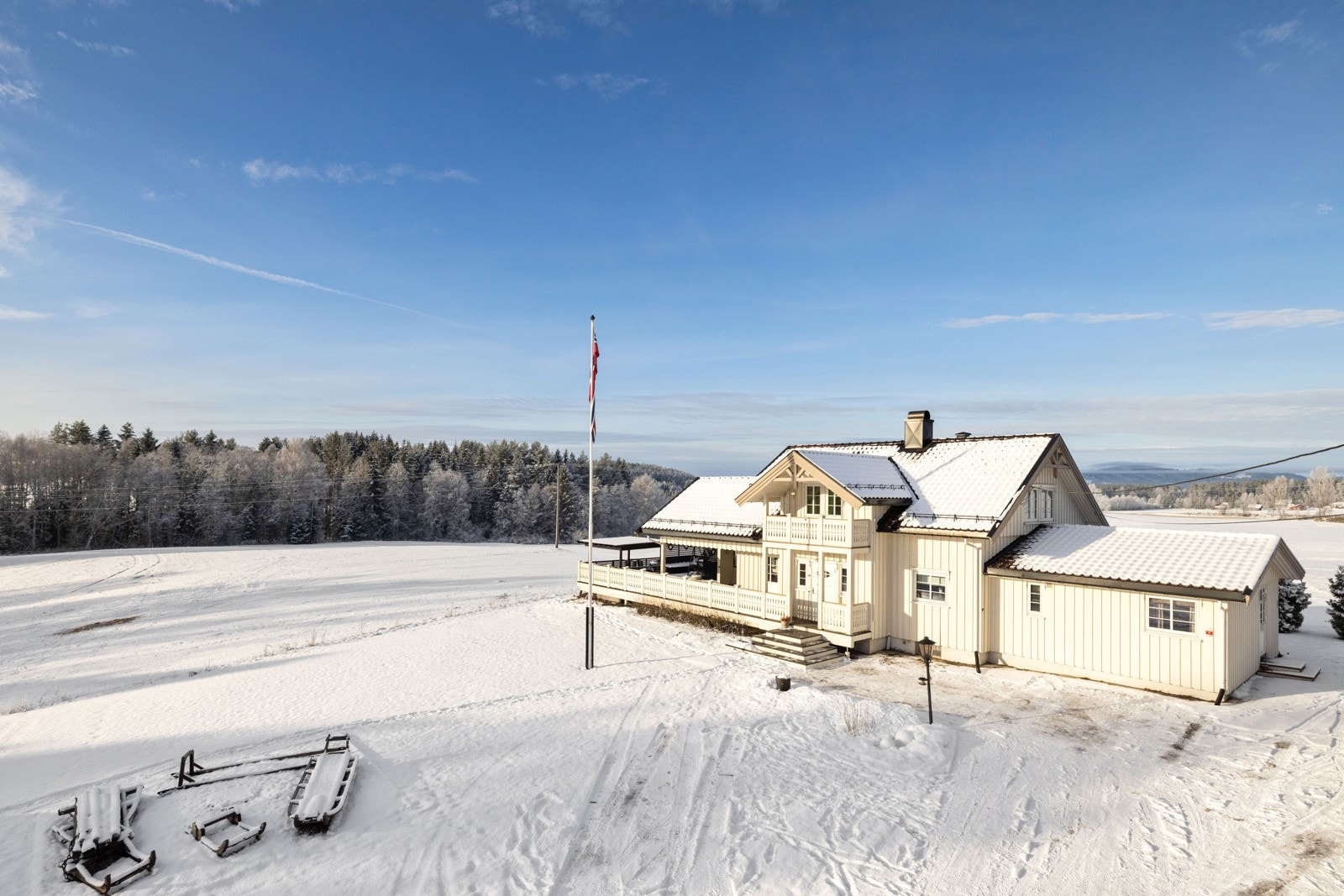 Velkommen til småbruket i Åsliavegen 275! Galleribilde