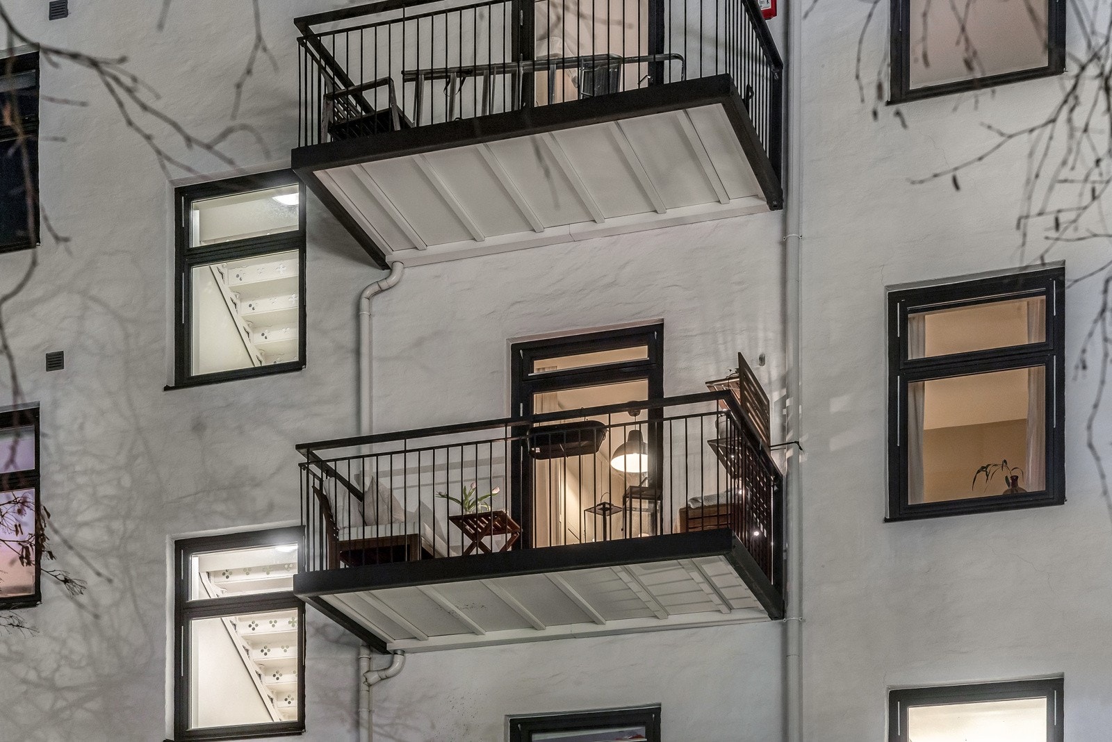 Balkongen er frittstående og ble etablert i 2007. Galleribilde