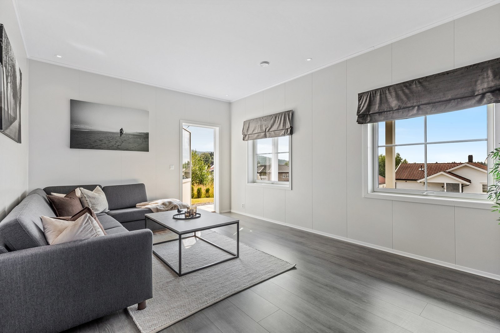 Kjellerstue i hoveddelen. Galleribilde