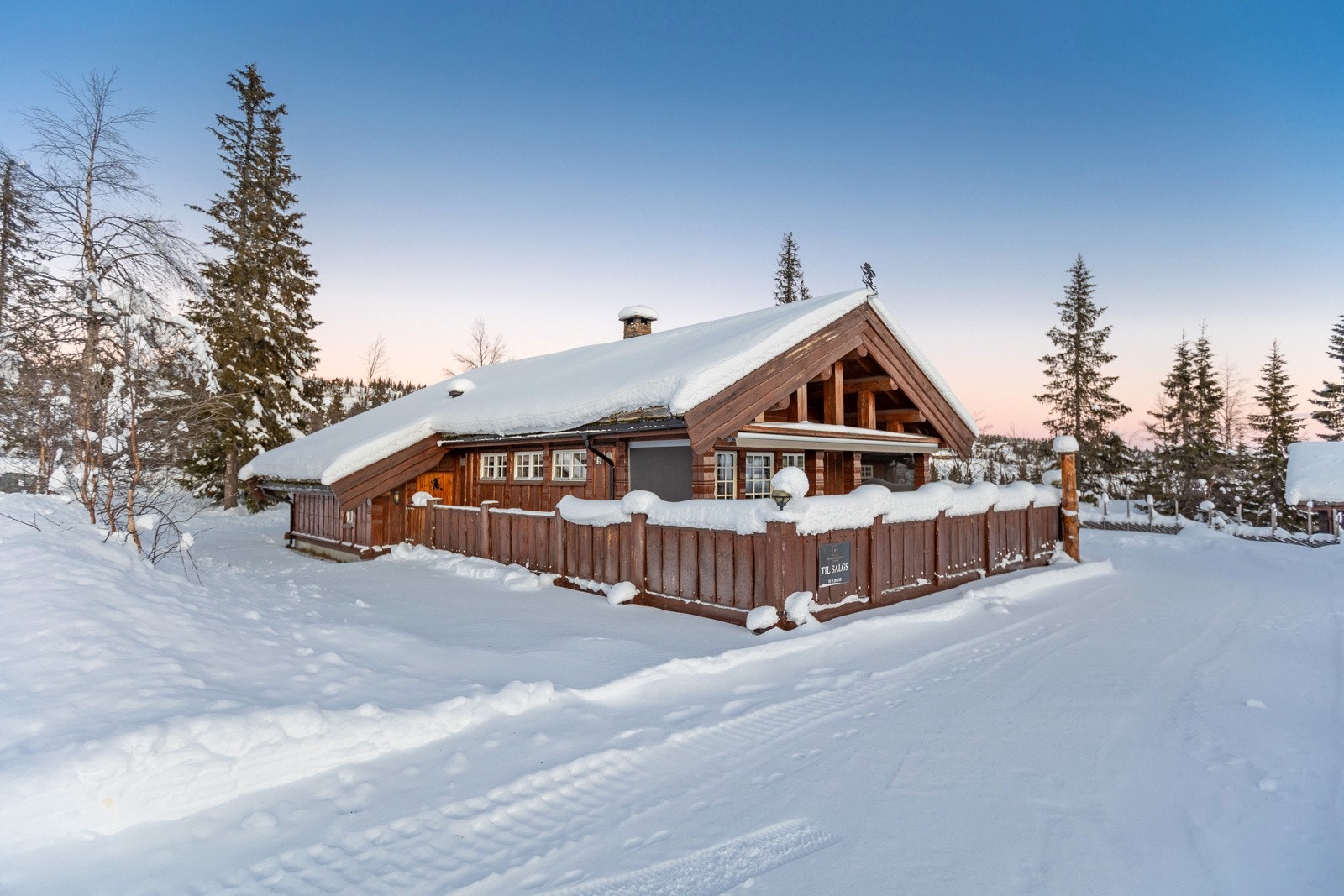 Meget pen og velholdt hytte oppført i 2004 Galleribilde