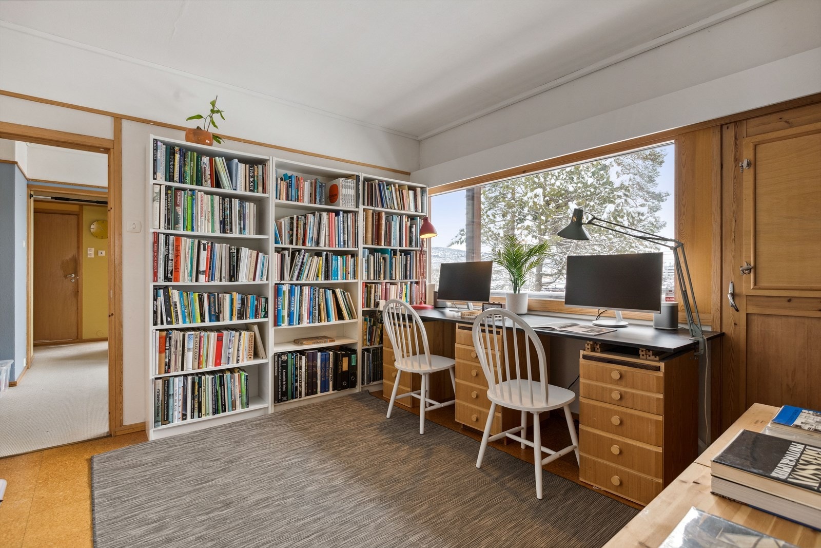 Kontor som er benevnt som arbeidsrom i bygningstegningene. Galleribilde
