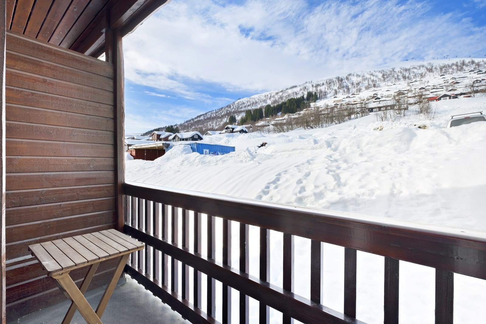 Egen balkong med utsikt over Myrkdalen Fjellandsby Galleribilde