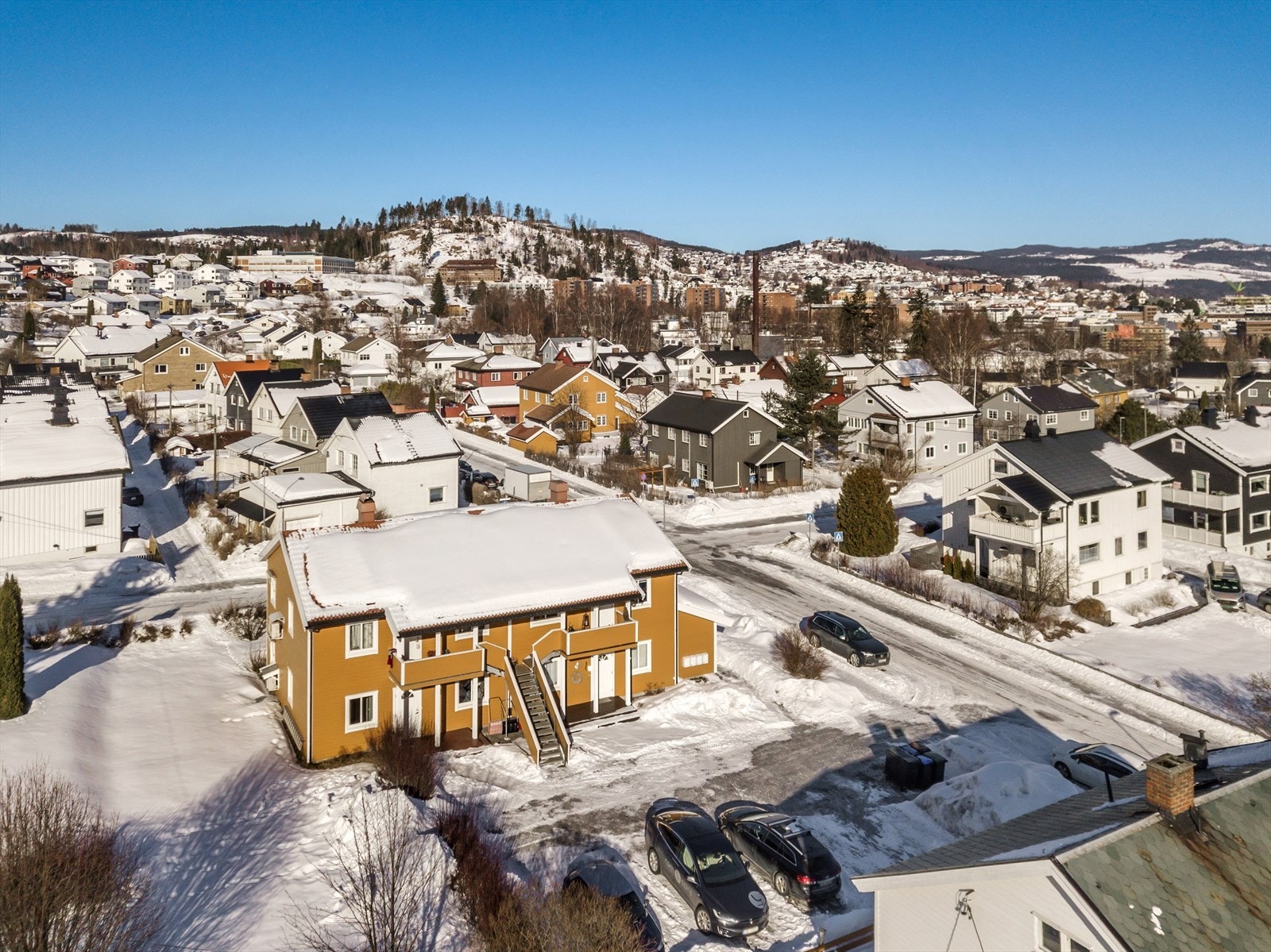 Sentral beliggenhet på Tongjordet. Galleribilde
