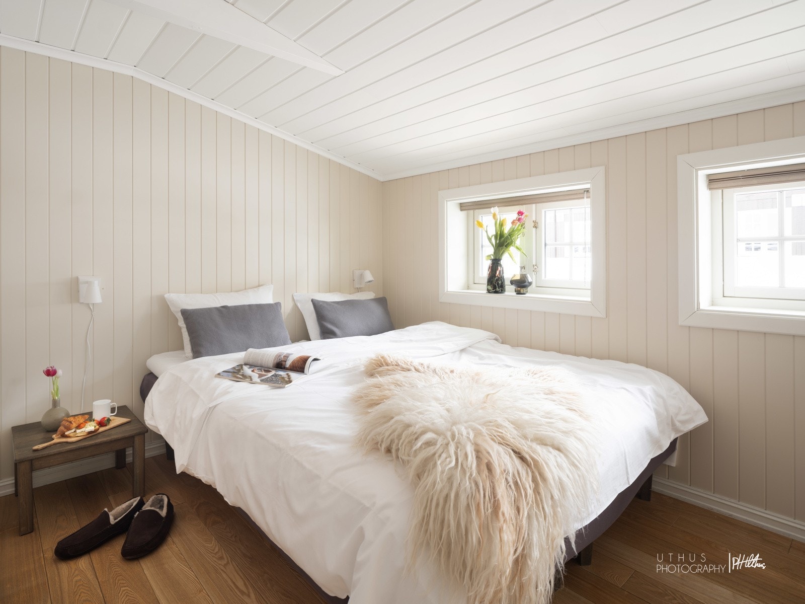 Soverom 1 / Bildene er fra naboleiligheten som er tilsvarende, men speilvendt. Avvik vil forekomme Galleribilde