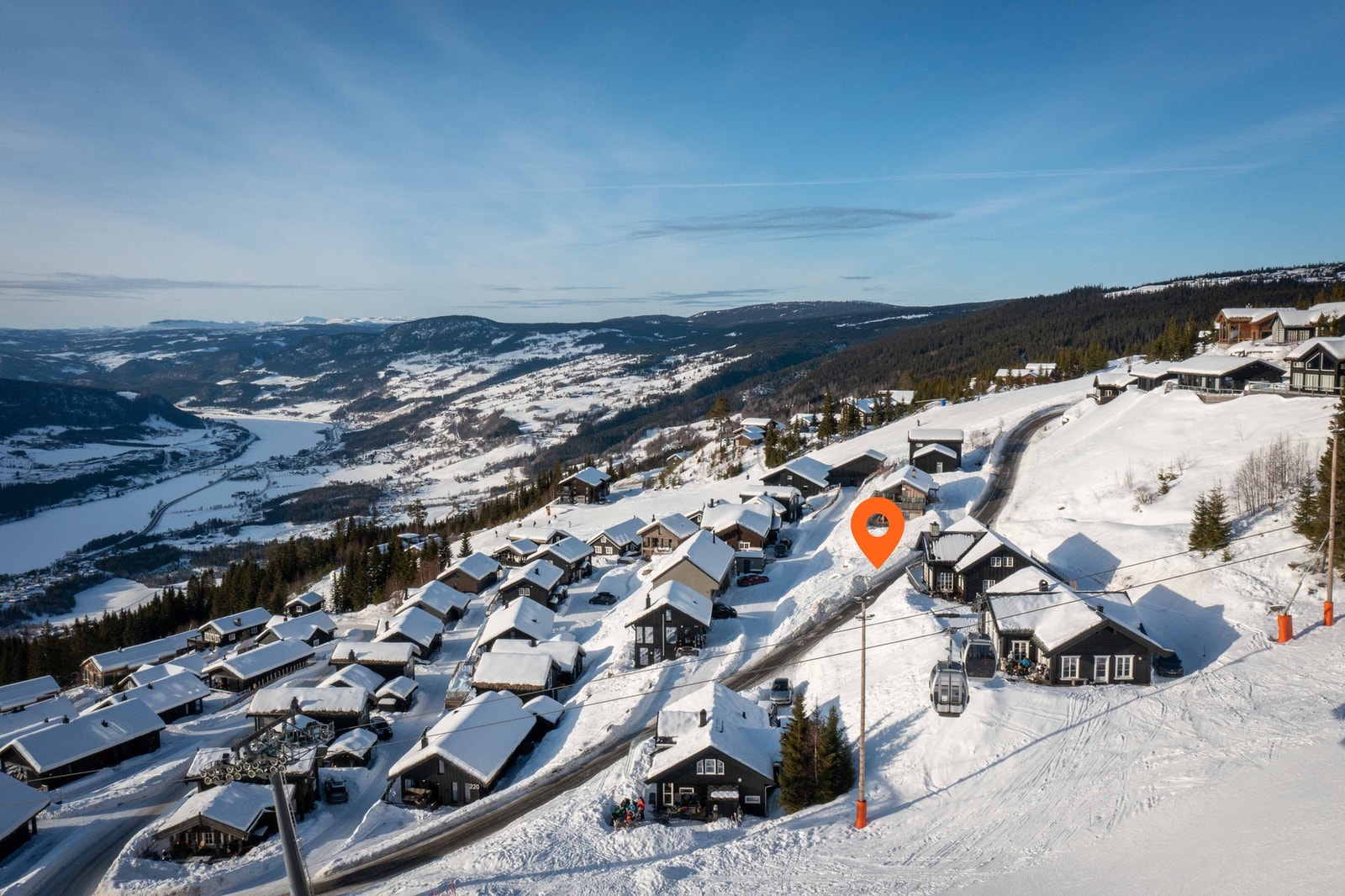Tomta sett fra Kjusløypa mot nord Galleribilde
