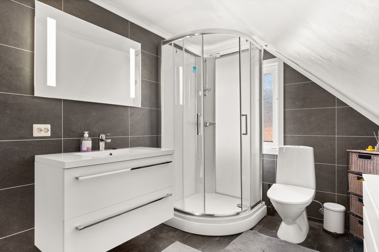 4723583_1-kijkxb1.jpg Galleribilde