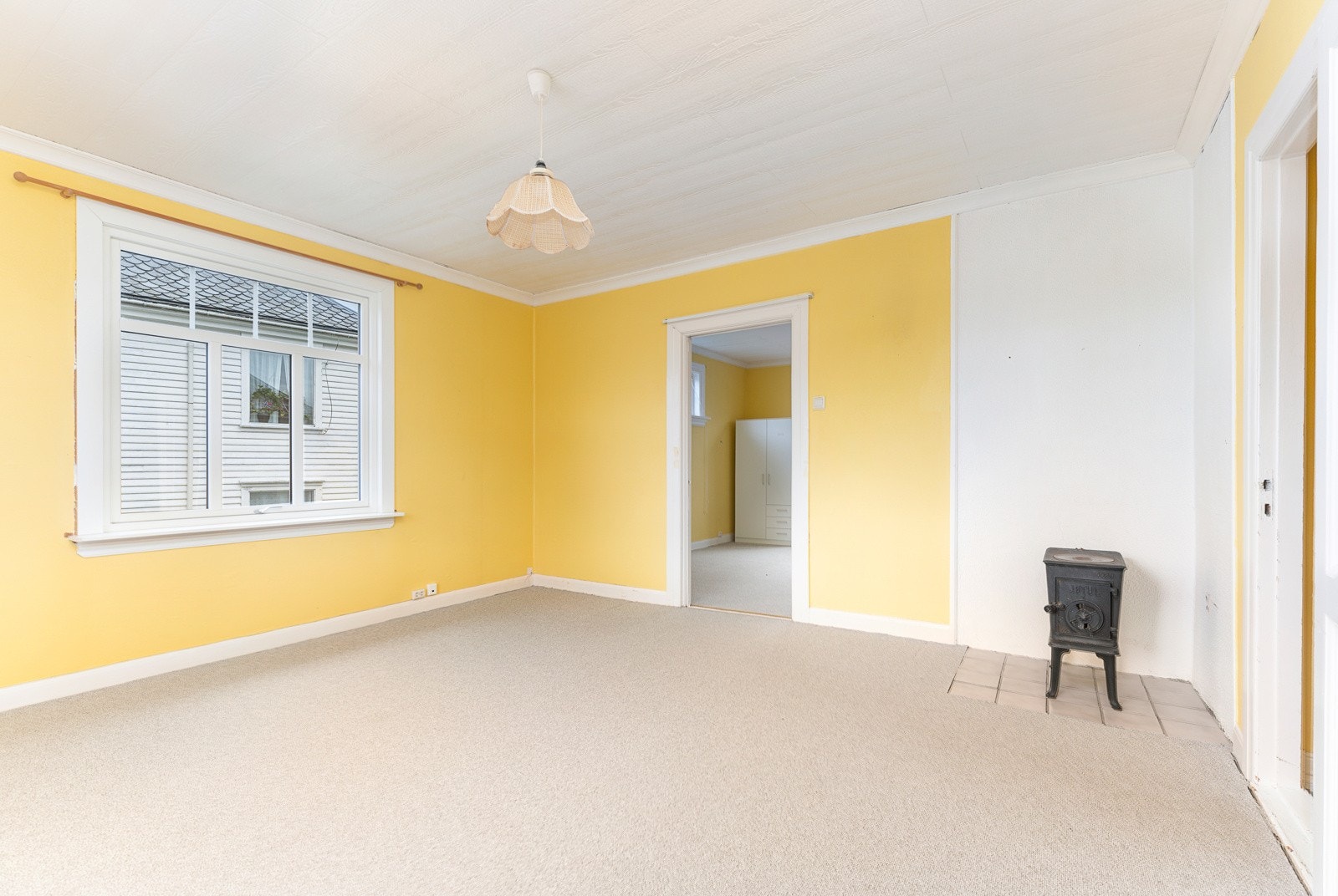 Leilighet 1 i 2 etg. - oppholdsrom Galleribilde