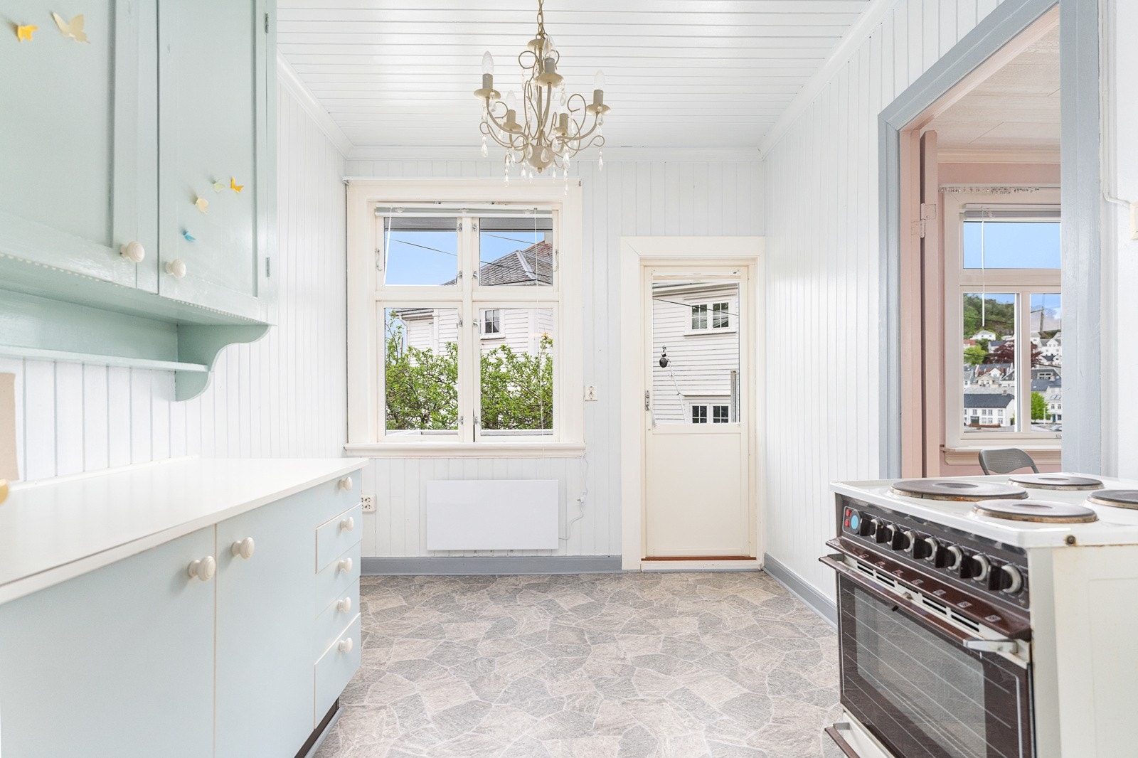 Leilighet 2 i 2 etg. - kjøkken Galleribilde