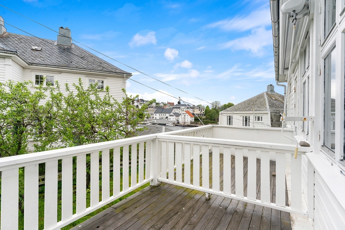 Leilighet 1 i 2 etg. - veranda Galleribilde