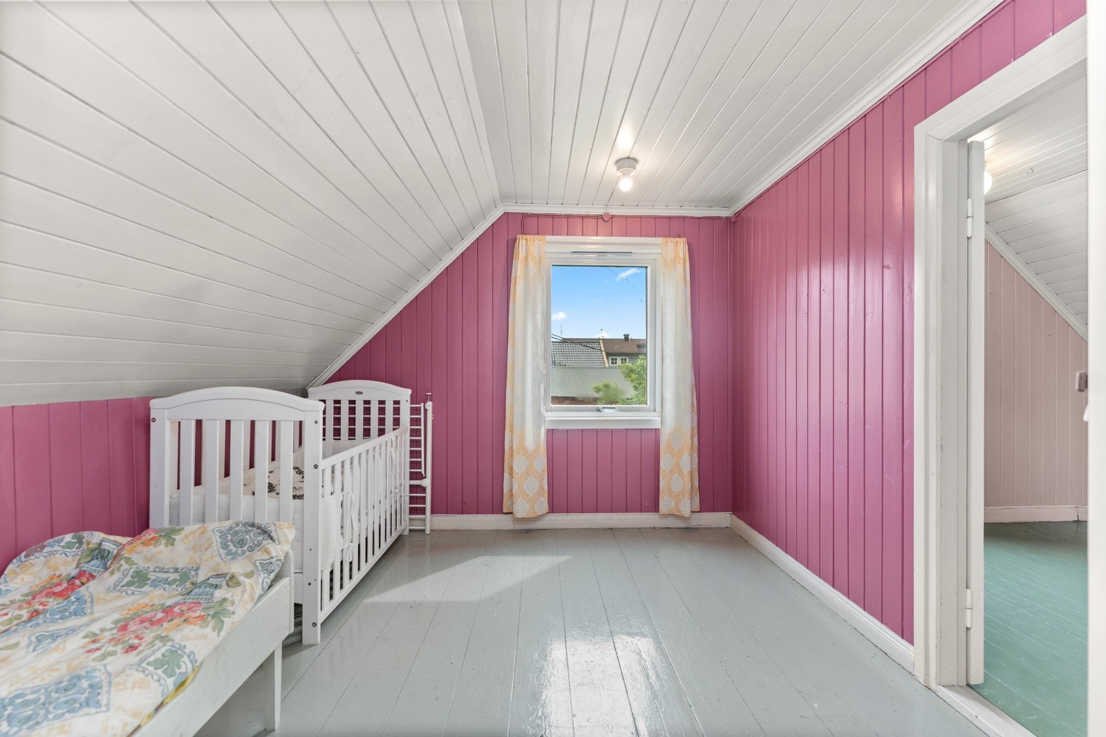 4772199_1-guypwb1.jpg Galleribilde