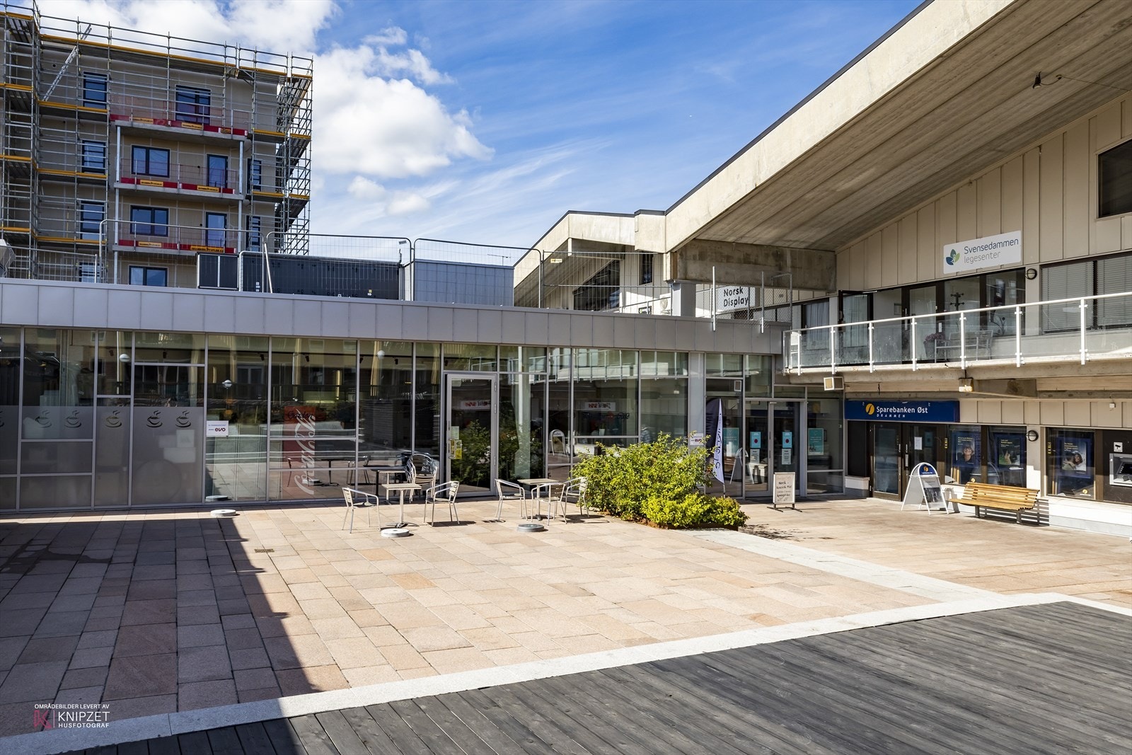 Konnerud senter ligger få minutter fra boligen.jpg Galleribilde