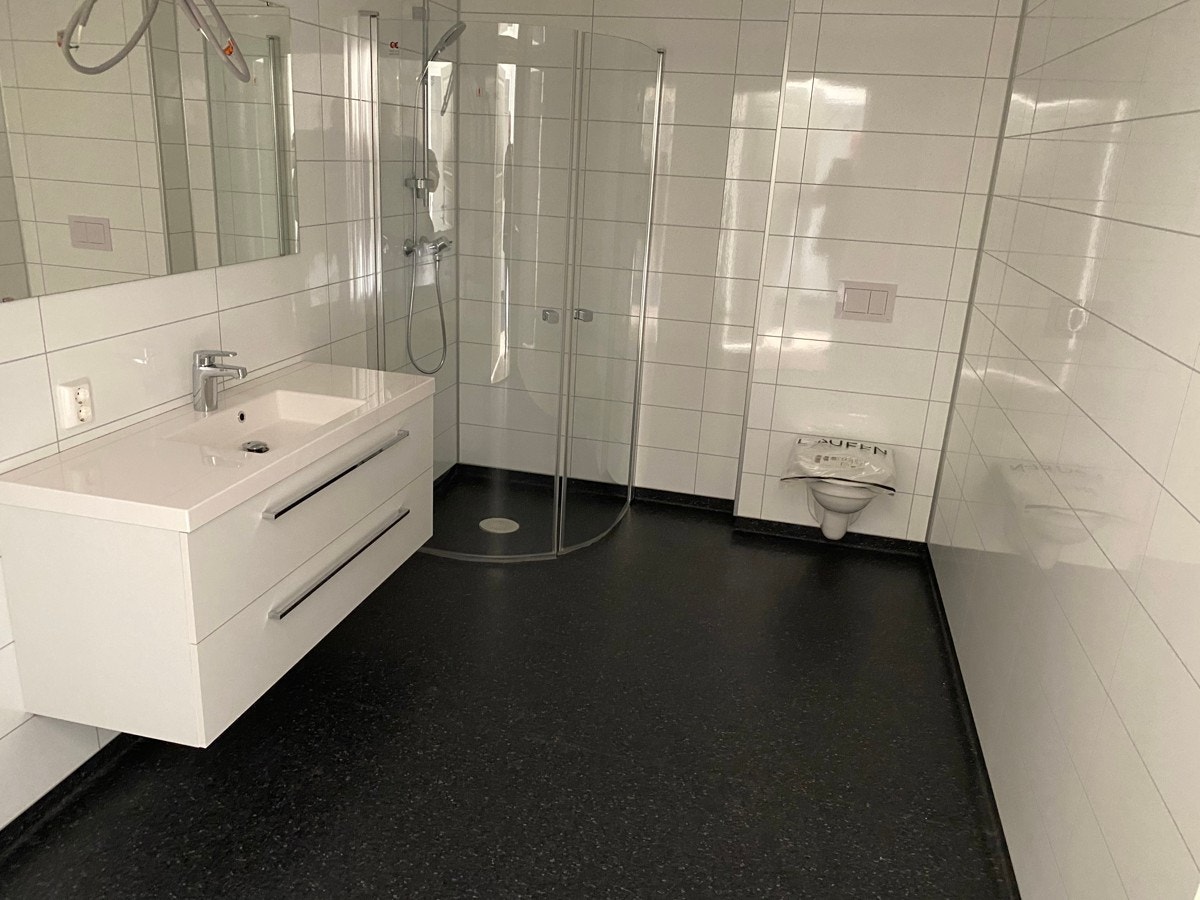 4376710_1-vatxyb1.jpg Galleribilde