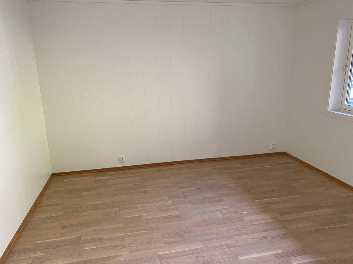 4376708_1-dcmwqb1.jpg Galleribilde