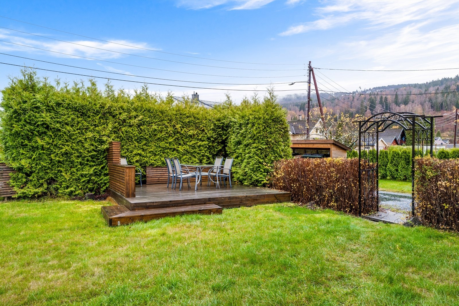 Platting på eget hageområdet Galleribilde