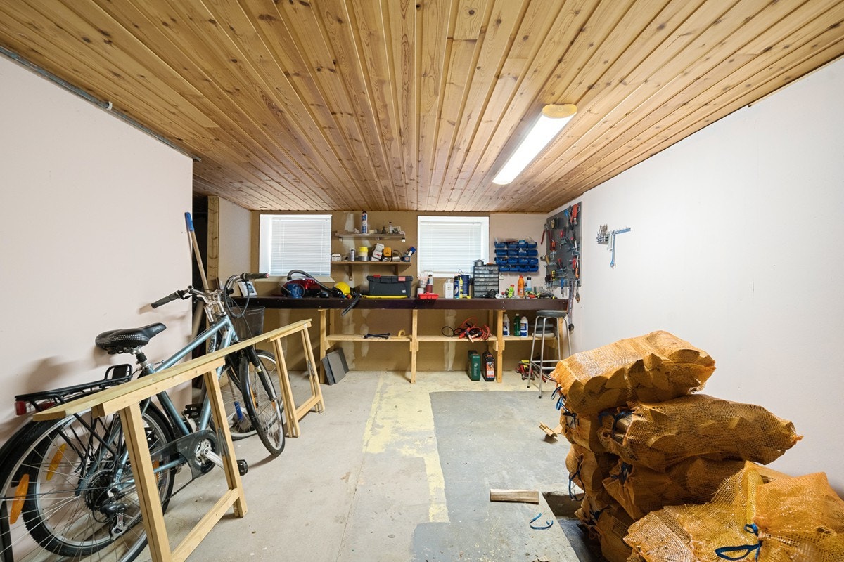 Kjellerrom Galleribilde