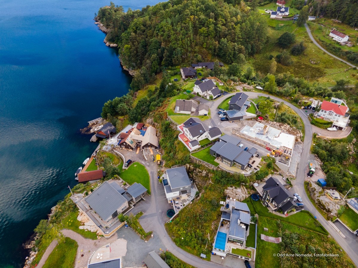 4387057_1-yffikb1.jpg Galleribilde