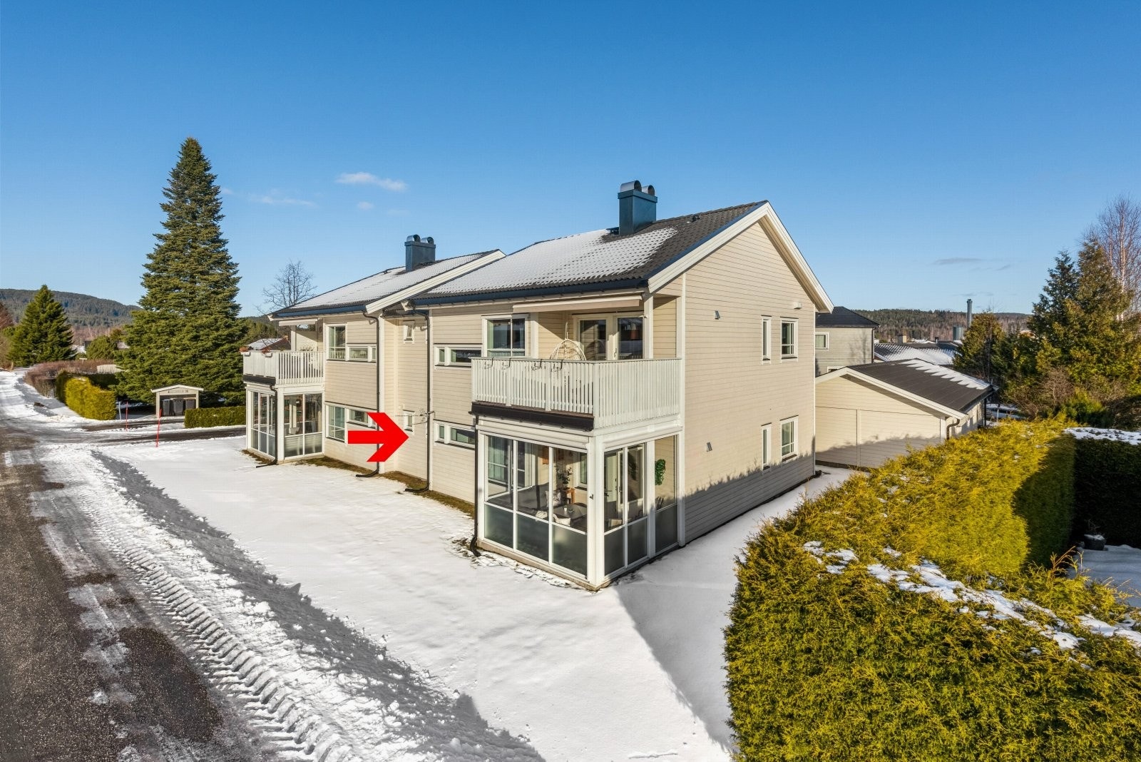 4983661_2-blyxjb1.jpg Galleribilde