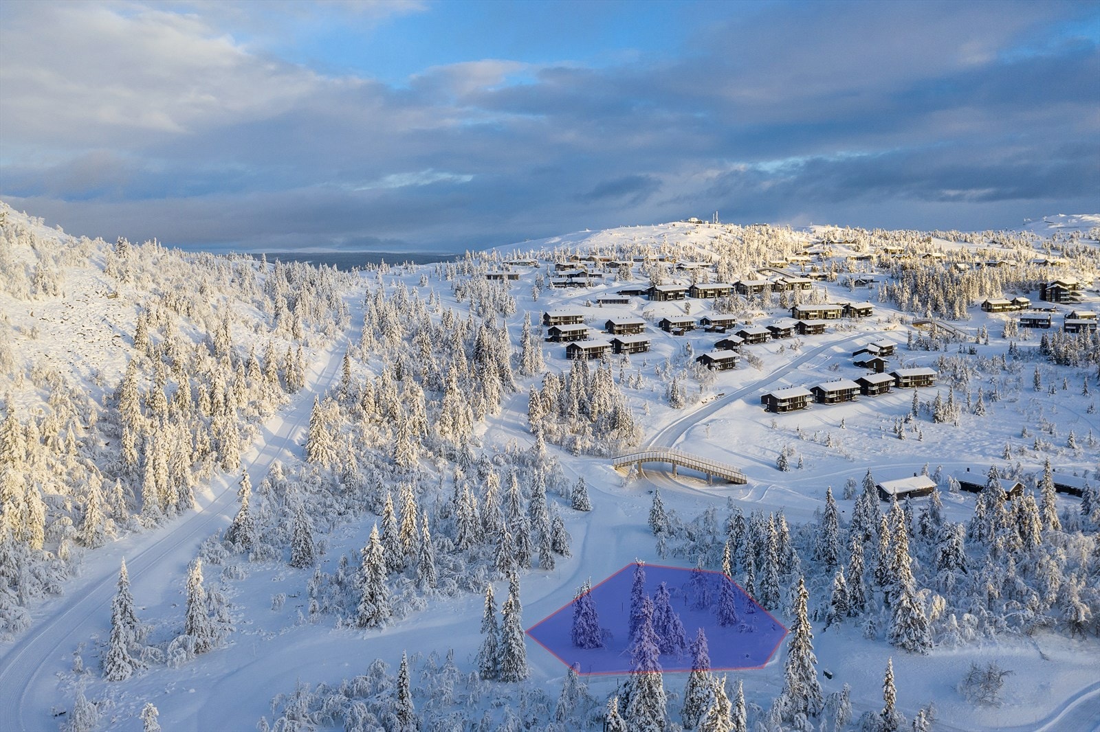 Nytt tomtefelt på Kvitfjelltoppen - H7 - Tomten er på ca. 940 kvm. Ski inn / ut! Galleribilde