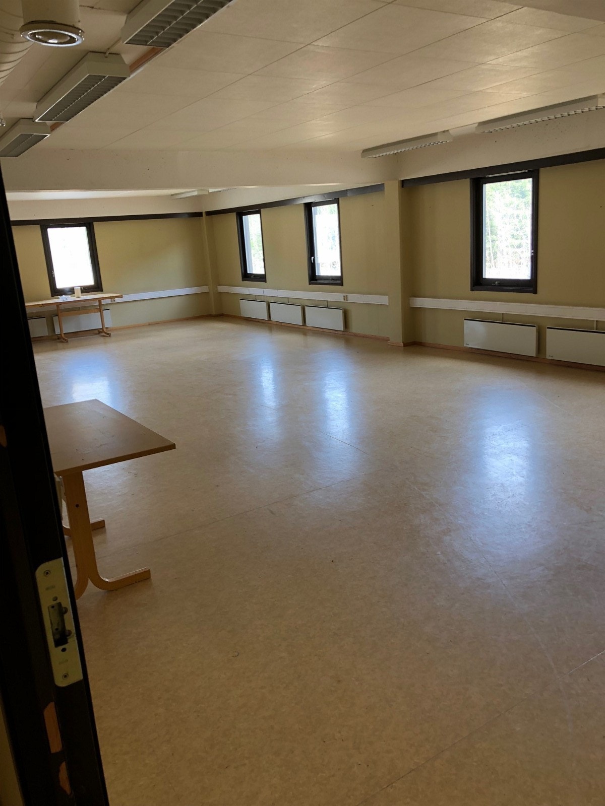 Kontor bygg 4 Galleribilde