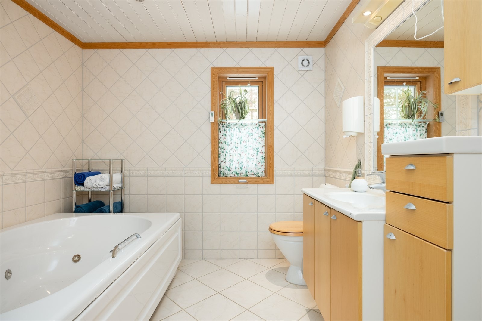 Vannbåren gulvvarme i begge bad. Galleribilde