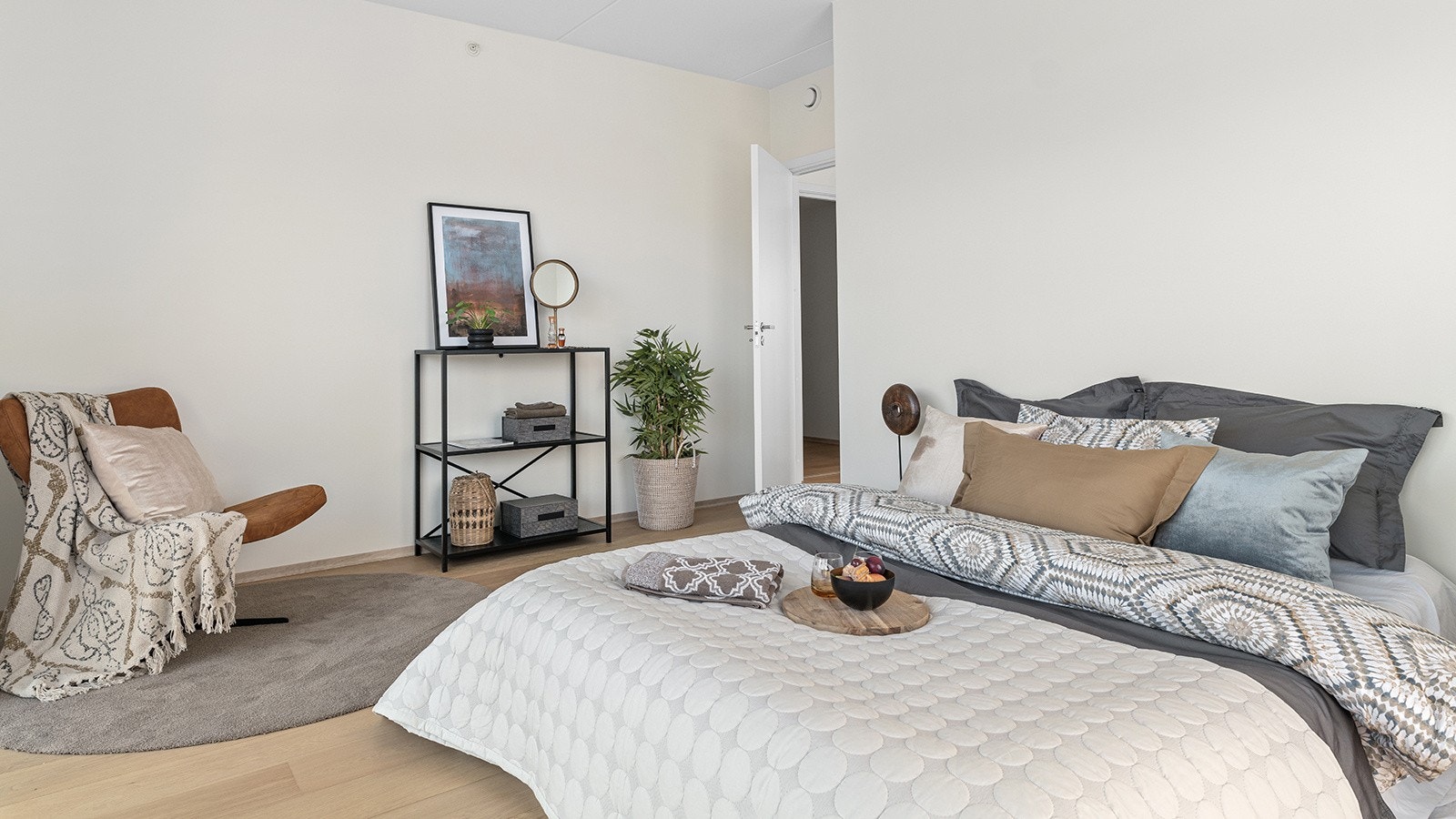 4927701_1-nyzgyb1.jpg Galleribilde