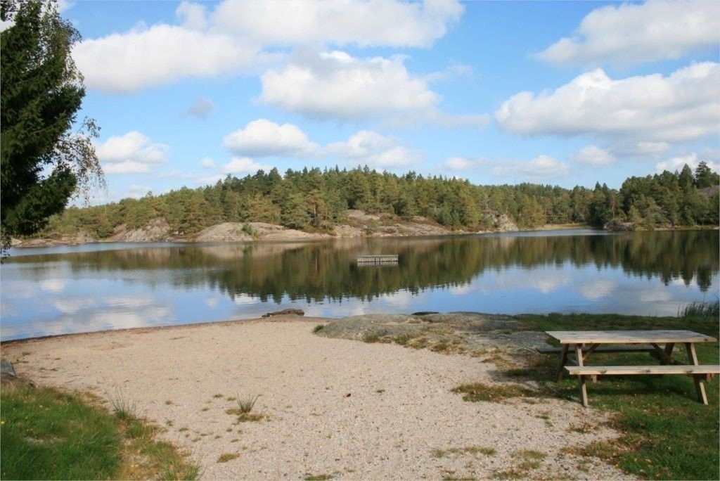 badestrand i Skarvann (ferskvann) Galleribilde