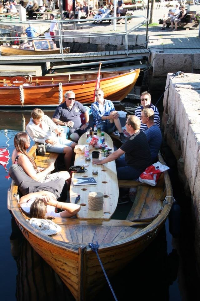 På trebåtfestival Galleribilde