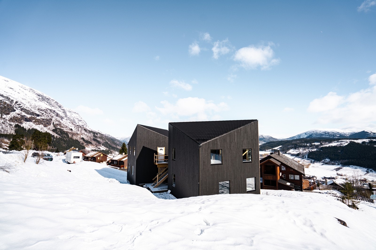 Bilder av Jon Hunnålvatn Tøn Galleribilde