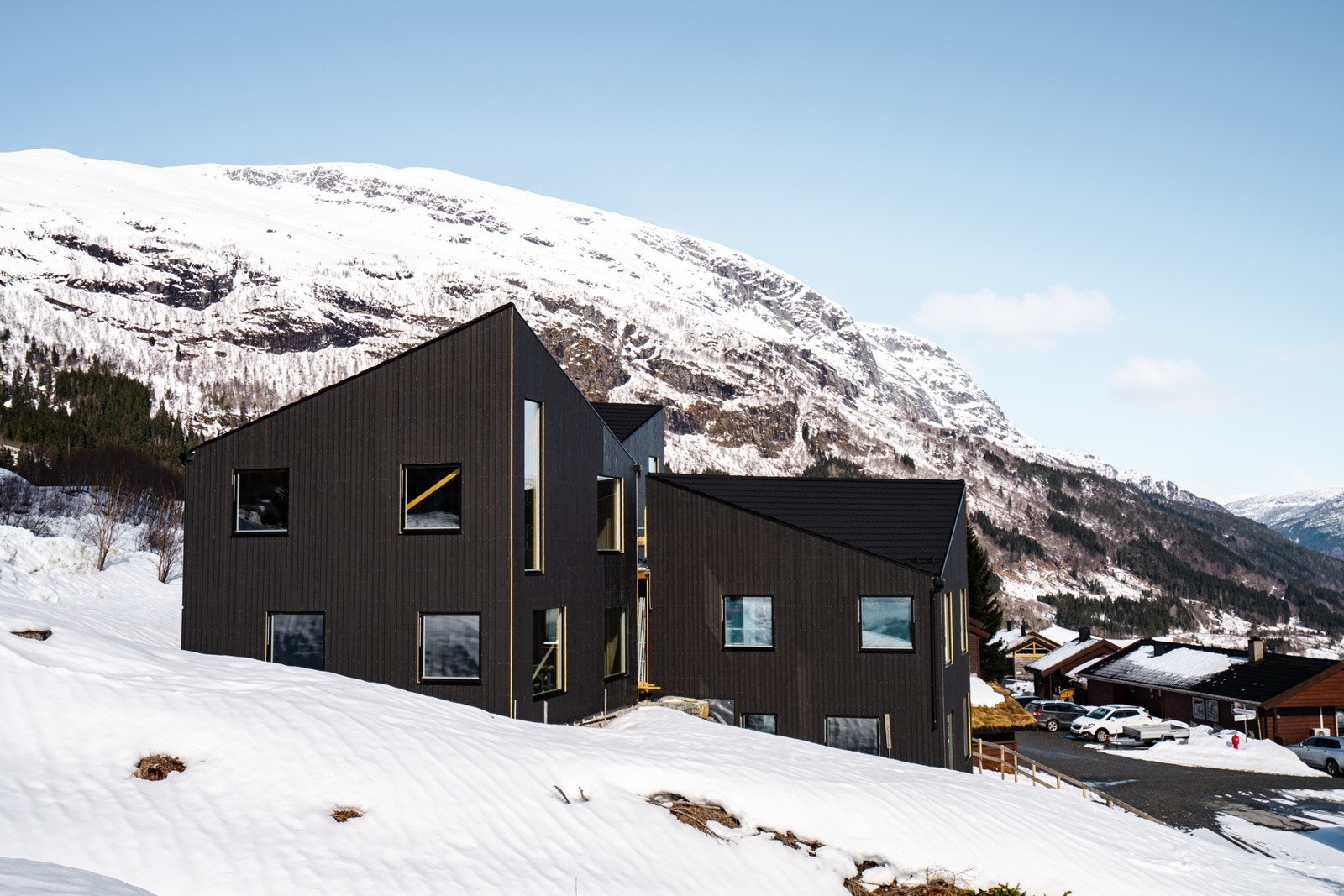 Bilder av Jon Hunnålvatn Tøn Galleribilde