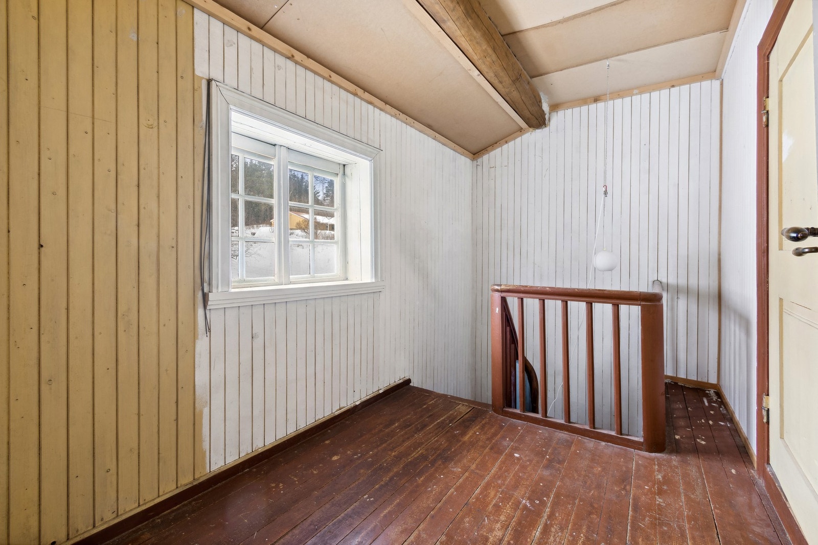 Trapp opp til 2.etasje. Galleribilde