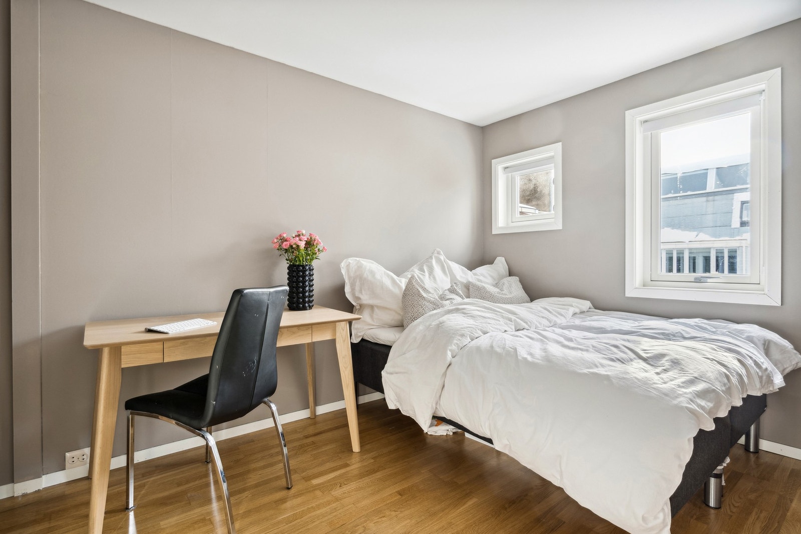 Soverom av god størrelse. Galleribilde