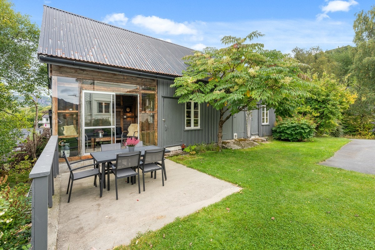 4831970_1-ugnoyb1.jpg Galleribilde