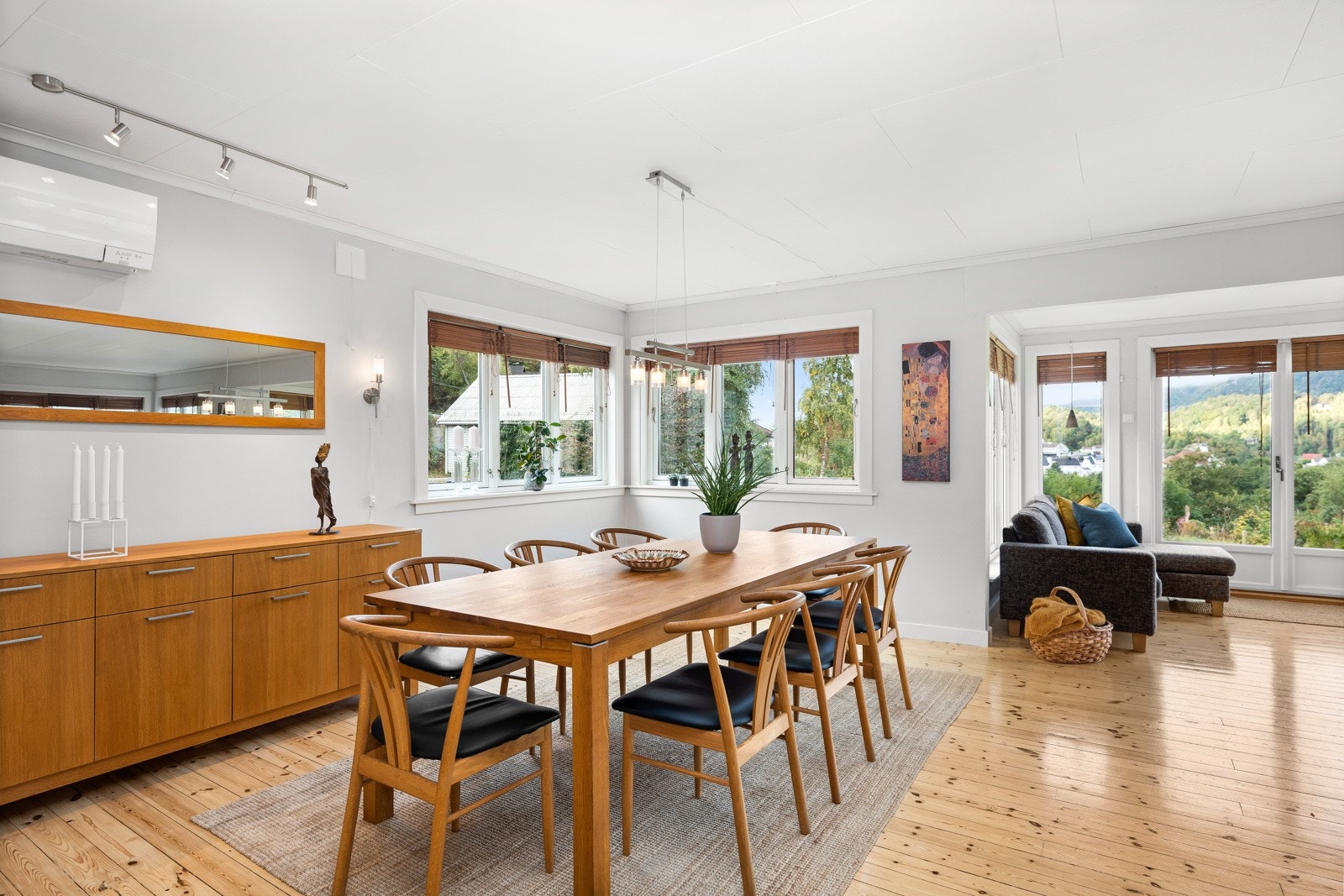 4831985_1-ixtrfb1.jpg Galleribilde