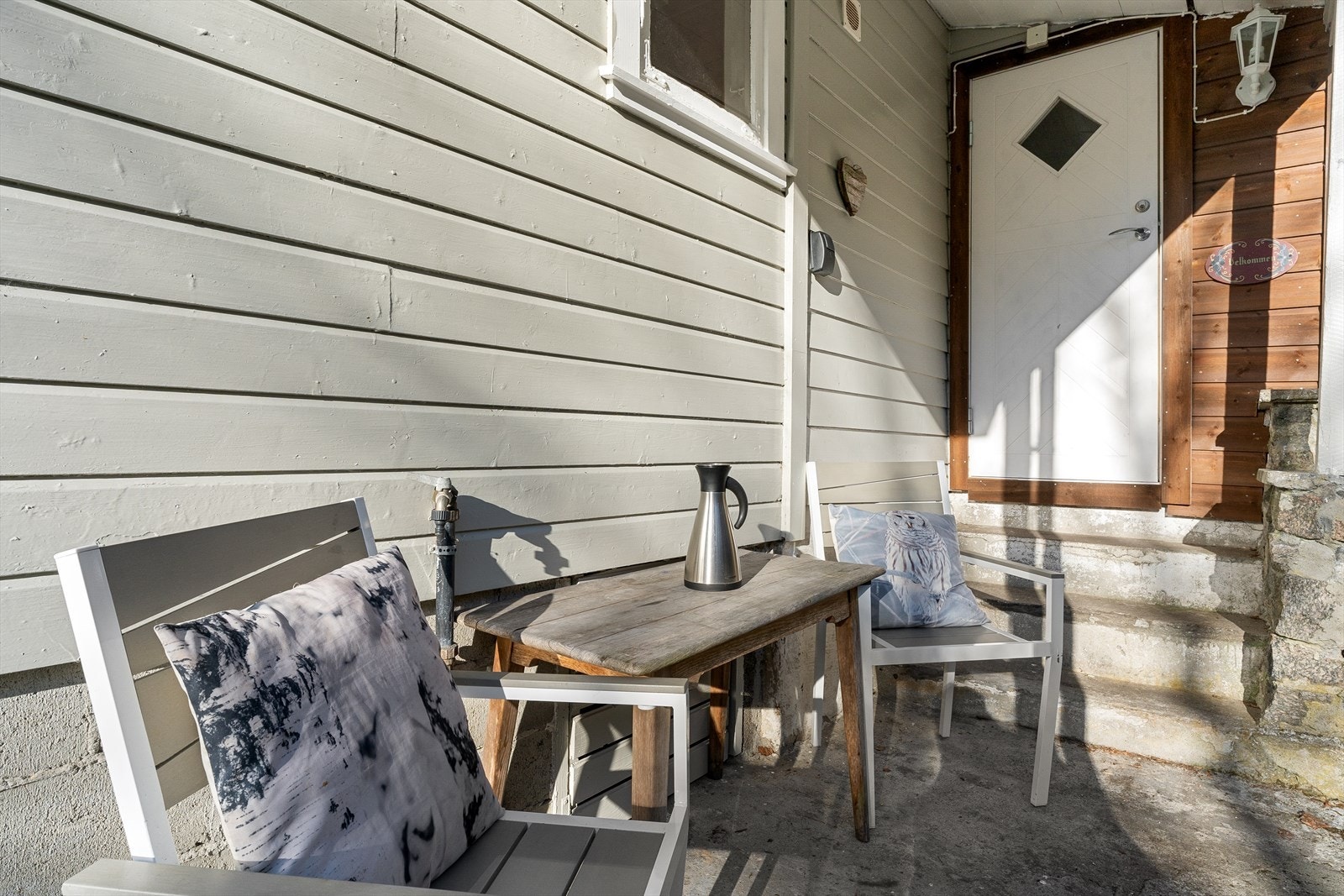 Inngangsparti. Galleribilde