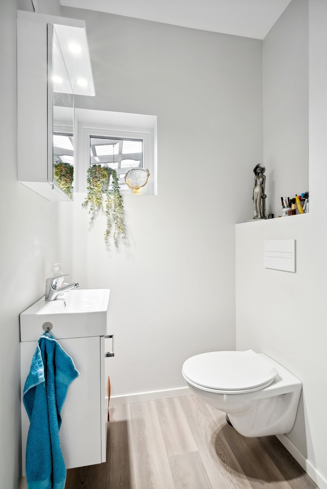 WC-rom i tilknytning til entré Galleribilde