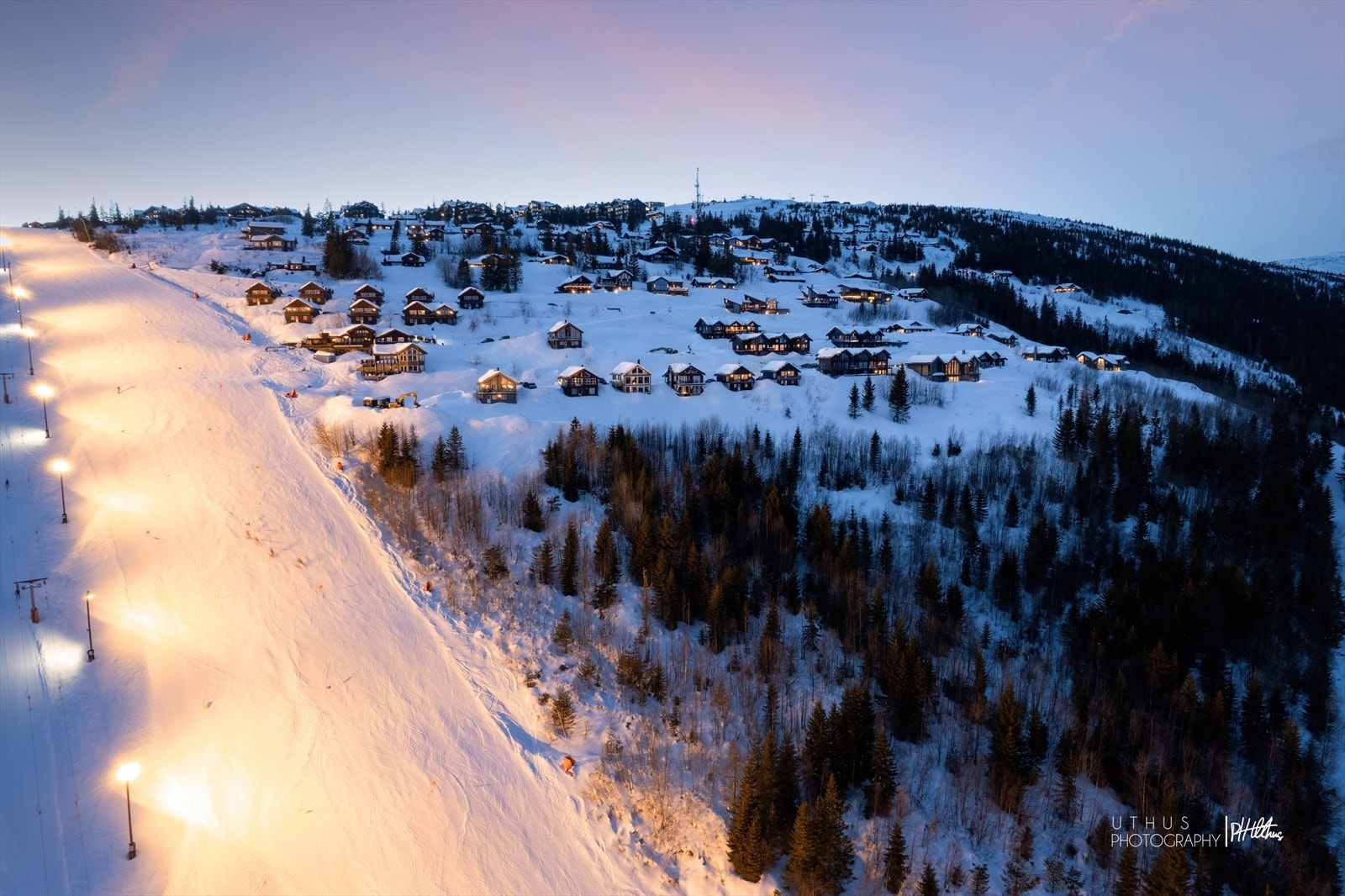 Ski in / Ski out. Galleribilde