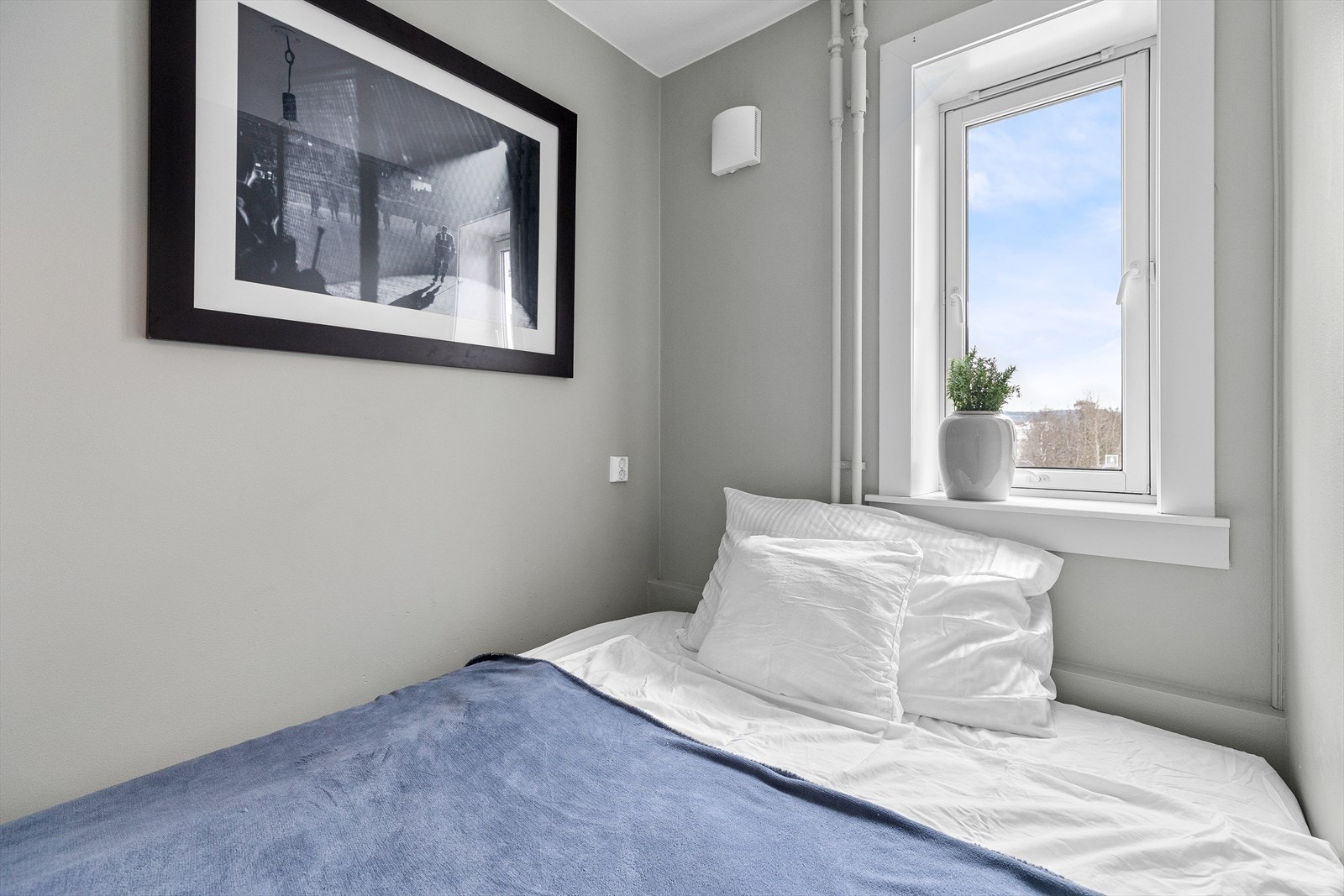 Det er plass til å innrede med seng. Galleribilde