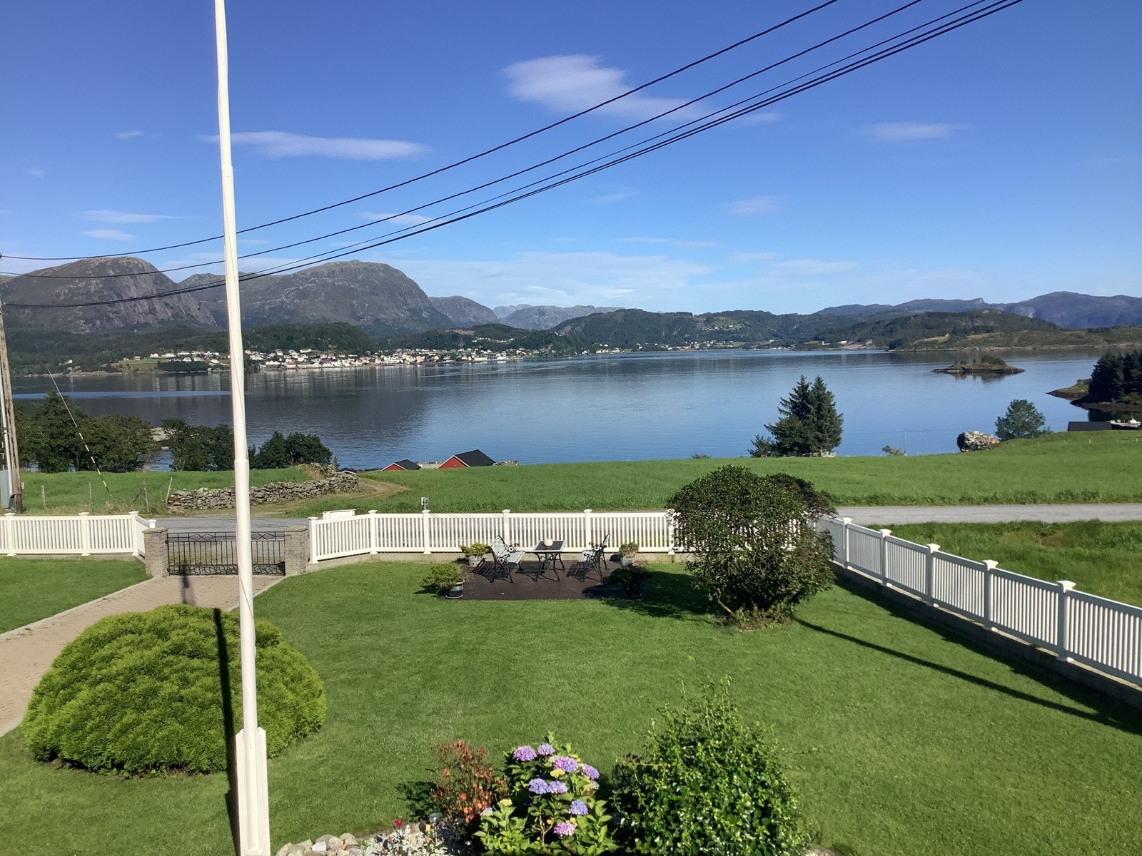 Noe av utsikten fra eiendommen! Galleribilde